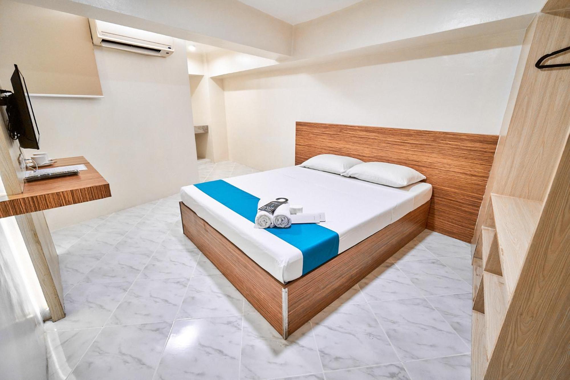 Circuit Hostel ماكاتي المظهر الخارجي الصورة